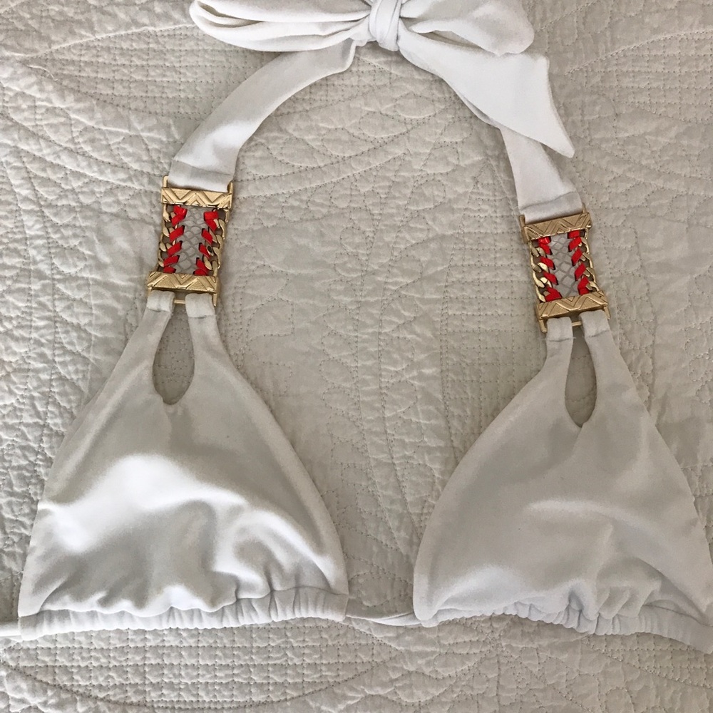 Beach Bunny Bikini Top